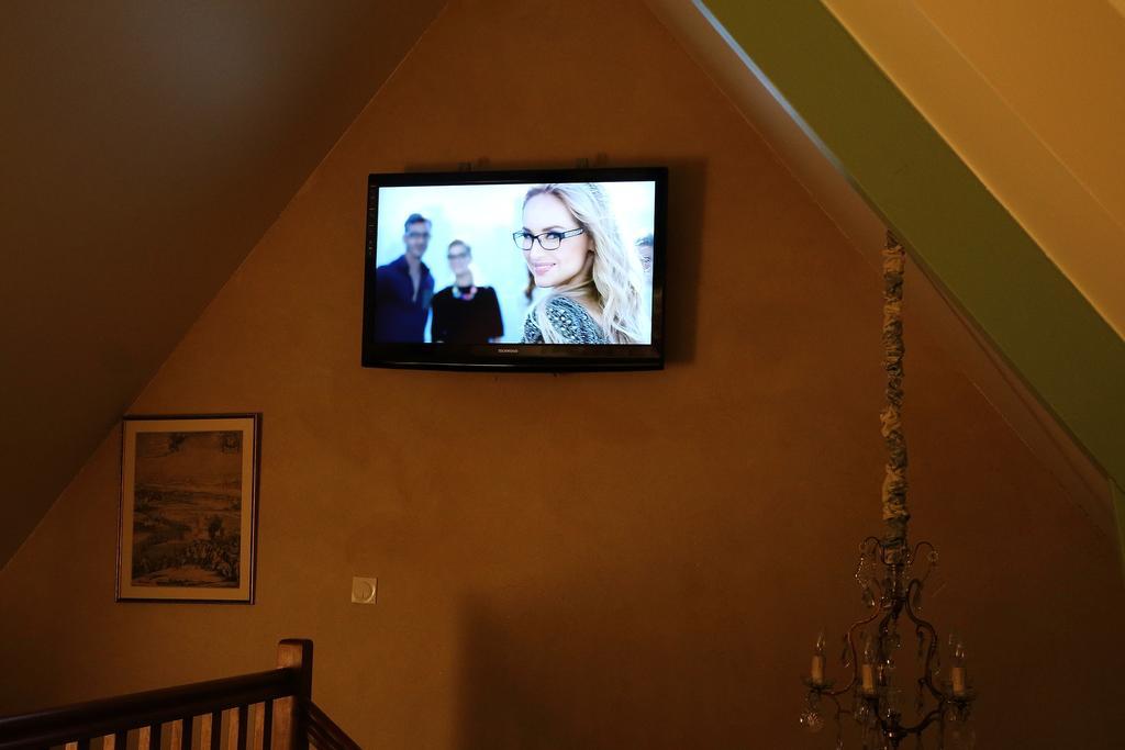 B&B Manoir Du Clos Clin Pleurtuit Ruang foto