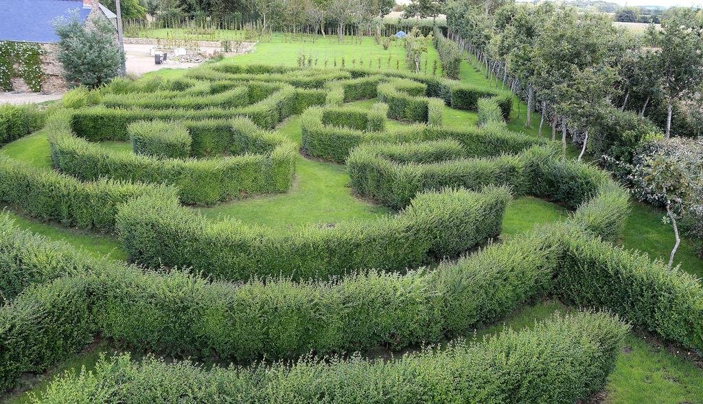 B&B Manoir Du Clos Clin Pleurtuit Bagian luar foto